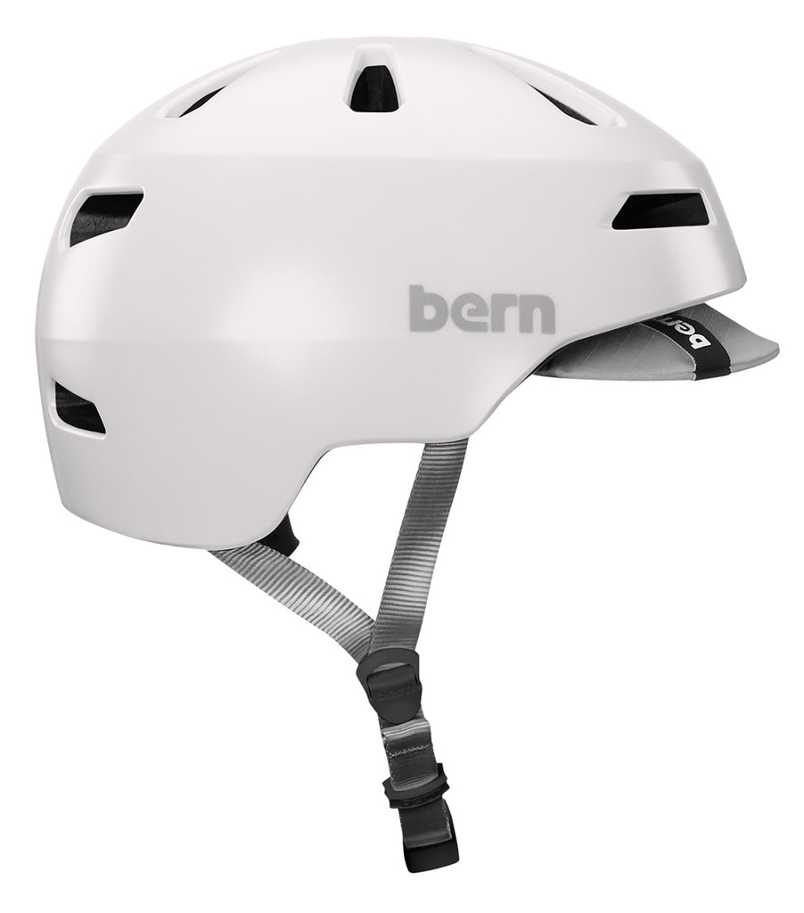 Pumpanickel Sports Shop. Buy Bern Helmet Singapore. Bern Brentwood 2.0 Multisport Helmet with Visor - Satin White