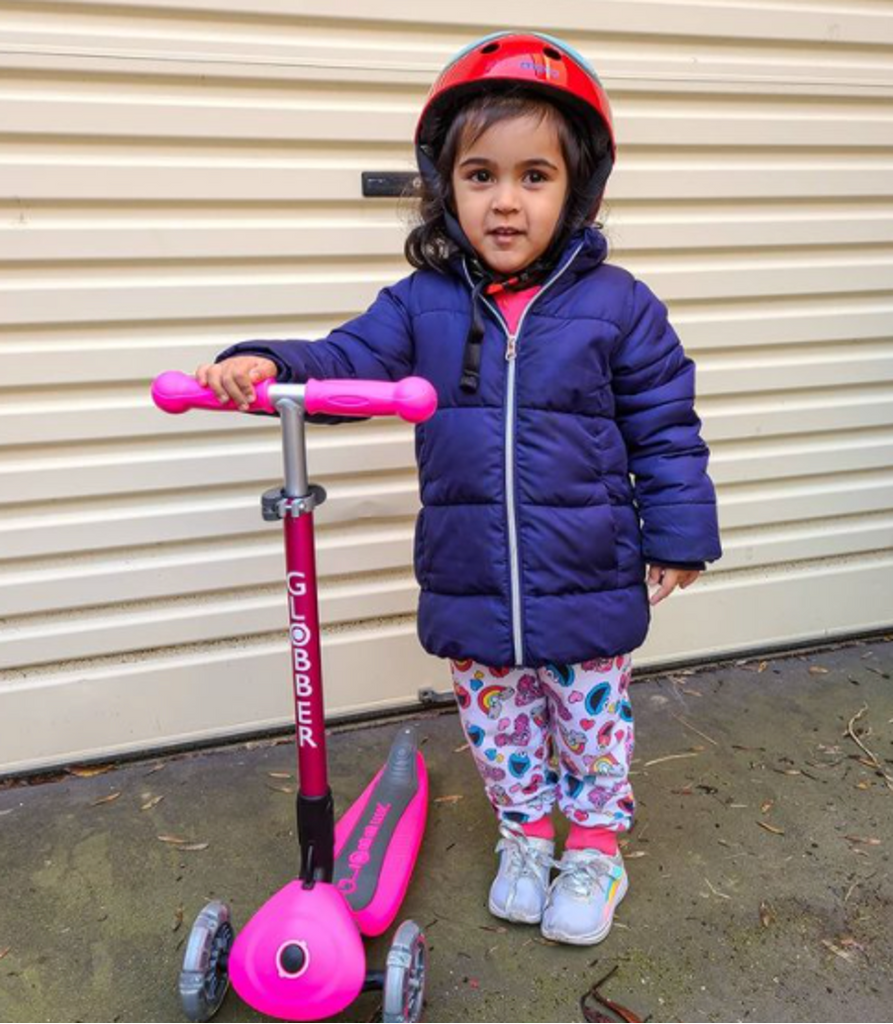 [Parent’s Review] Scooting Around the Block with Globber’s PRIMO FOLDABLE LIGHTS Has Never Been This Fun!